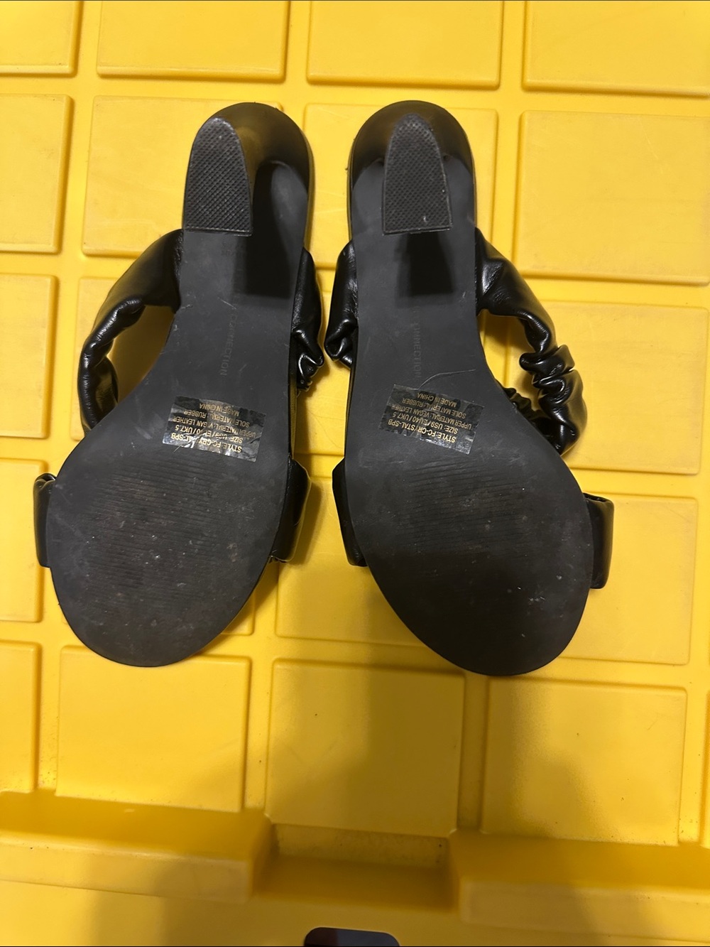 French Connection Black Ruched Slide Mules - Picture 4 of 4